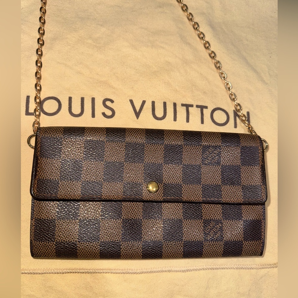 Authentic Louis Vuitton Sarah Wallet Damier Ebene